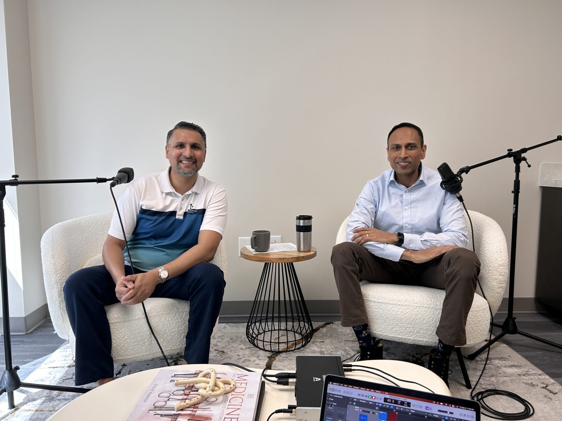 MedCoShare's CEO, Ronak Vyas, and Dr. Manuj Agarwal sitting together for the MedCoShare Podcast